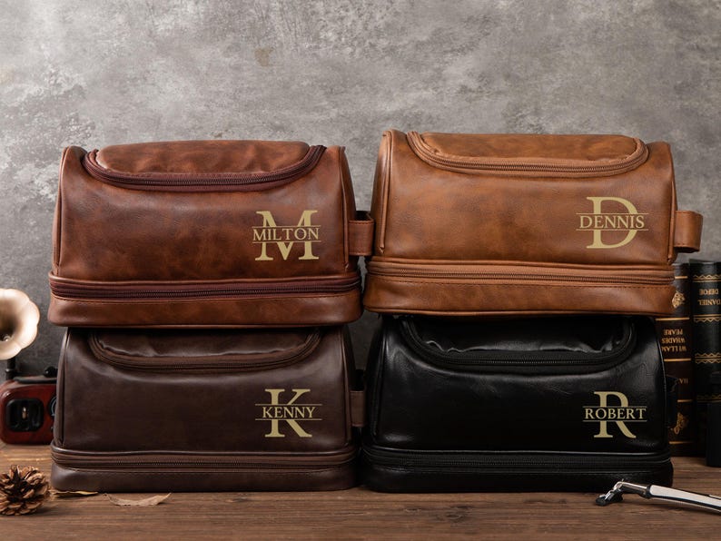 Personalized Men's Leather Toiletry Bag, Dopp Kit, Groomsmen Gifts, Anniversary Gift for Him, Travel Toiletry Bag, Men's Leather Accessory - Image 3