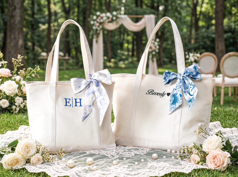 Custom Canvas Tote Bag, Bridesmaid Gift, Embroidered Canvas Tote Bag, Personalized Tote Bag with Initials, Bachelorette Gift